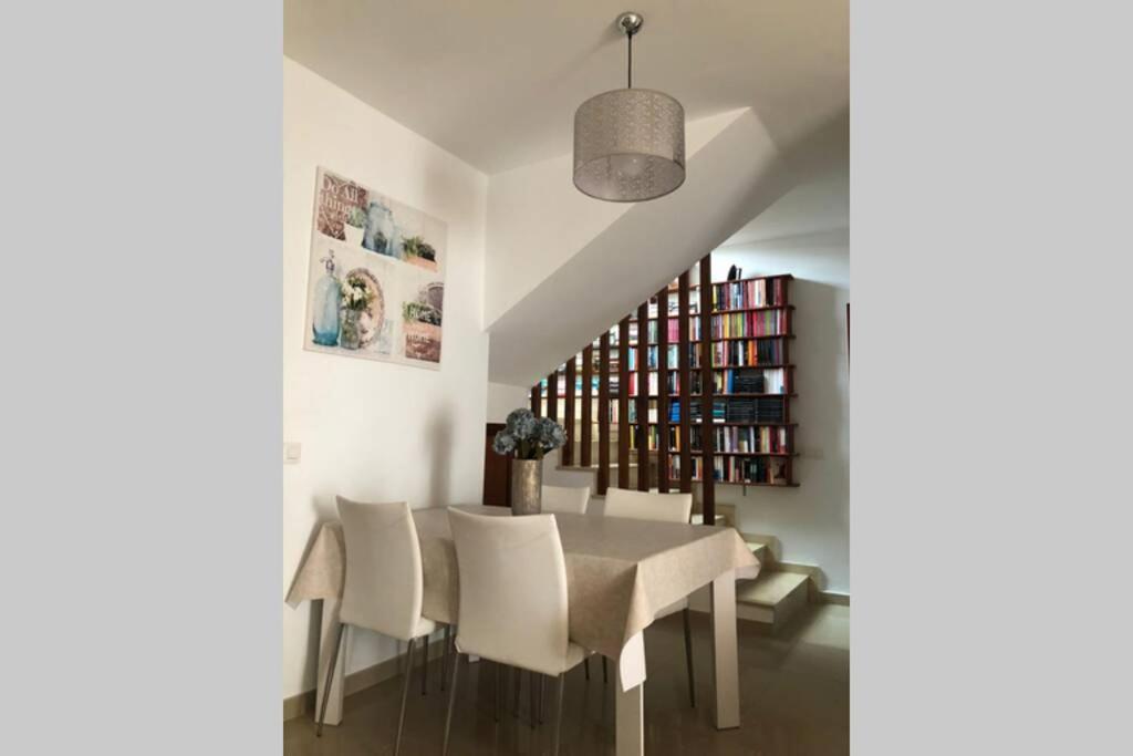 Villa Azalea Плая Бланка Екстериор снимка